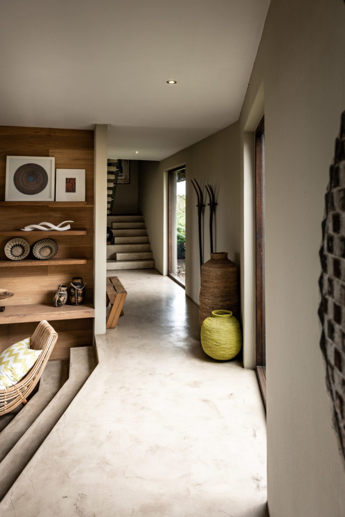Ulubisi House Gondwana Private Game Reserve gangway